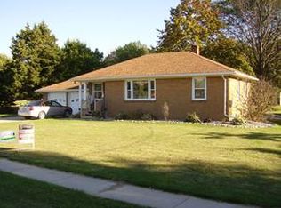 4423 Beach St, Akron, MI 48701