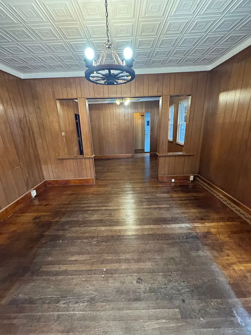 13 Sullivan Street — Photo 2