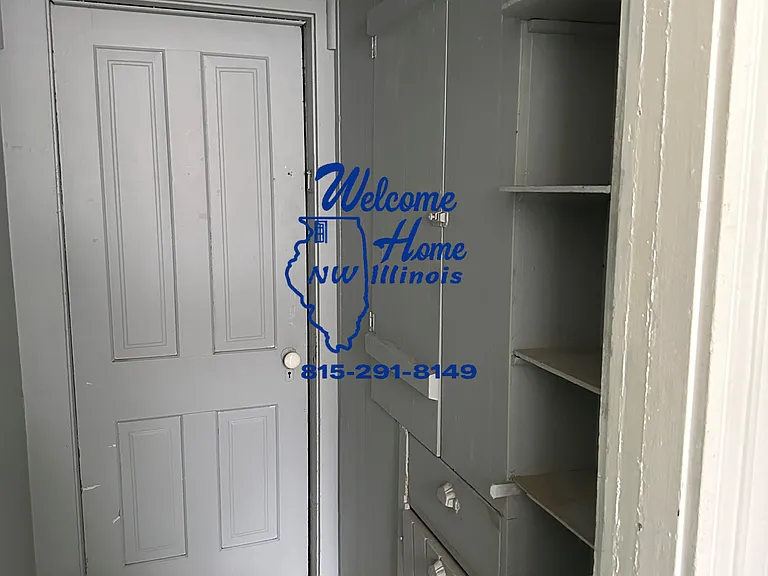 512 Chicago Ave — Photo 17