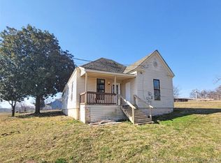 503 W Choctaw St, Tahlequah, OK 74464
