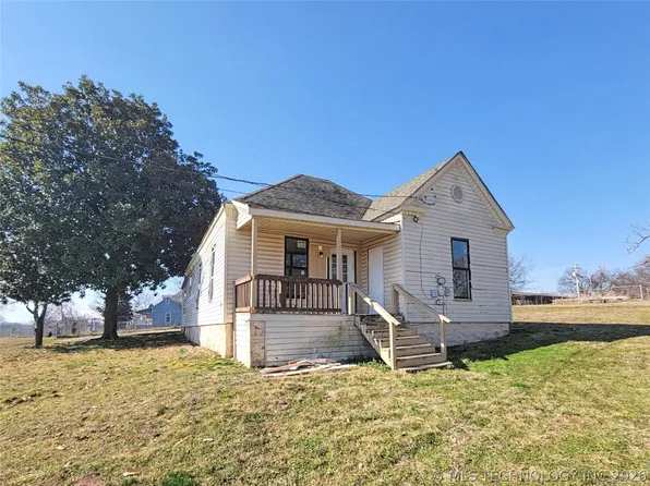 503 W Choctaw St, Tahlequah, OK 74464
