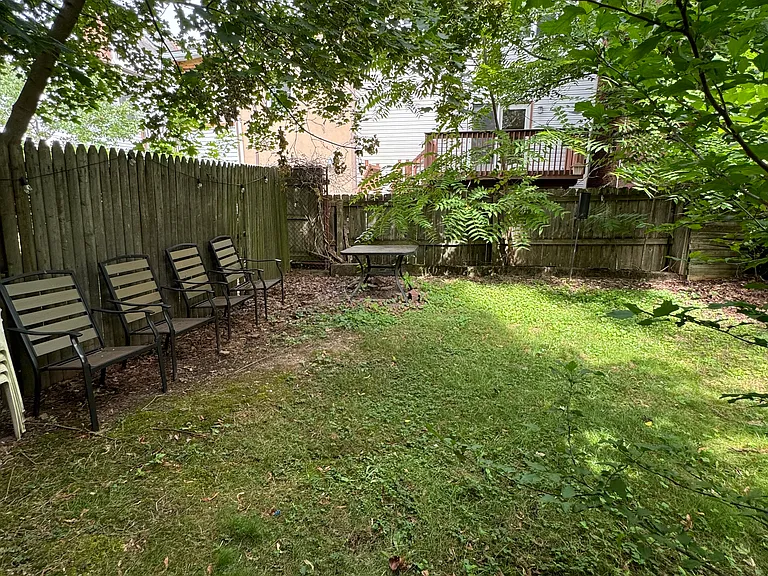 333 Lacey Way — Photo 5