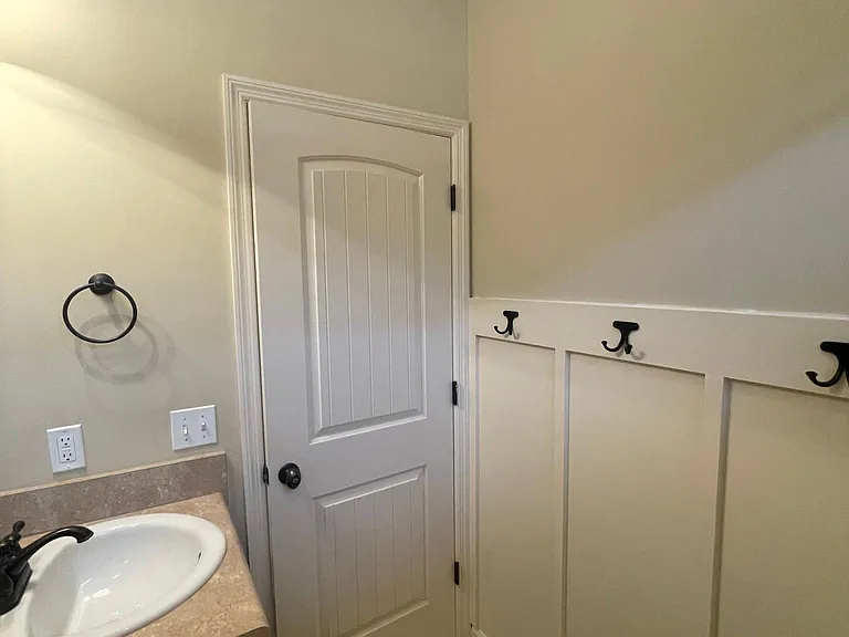 104 Belvedere Ln — Photo 16