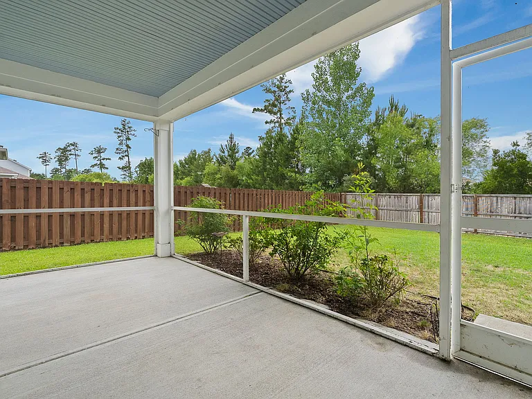 602 Chigwell Springs Ln — Photo 31