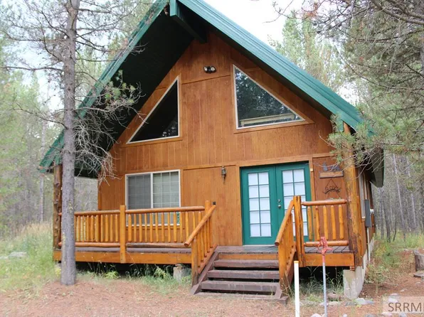 3496 Pinion Ln, Island Park, ID 83429