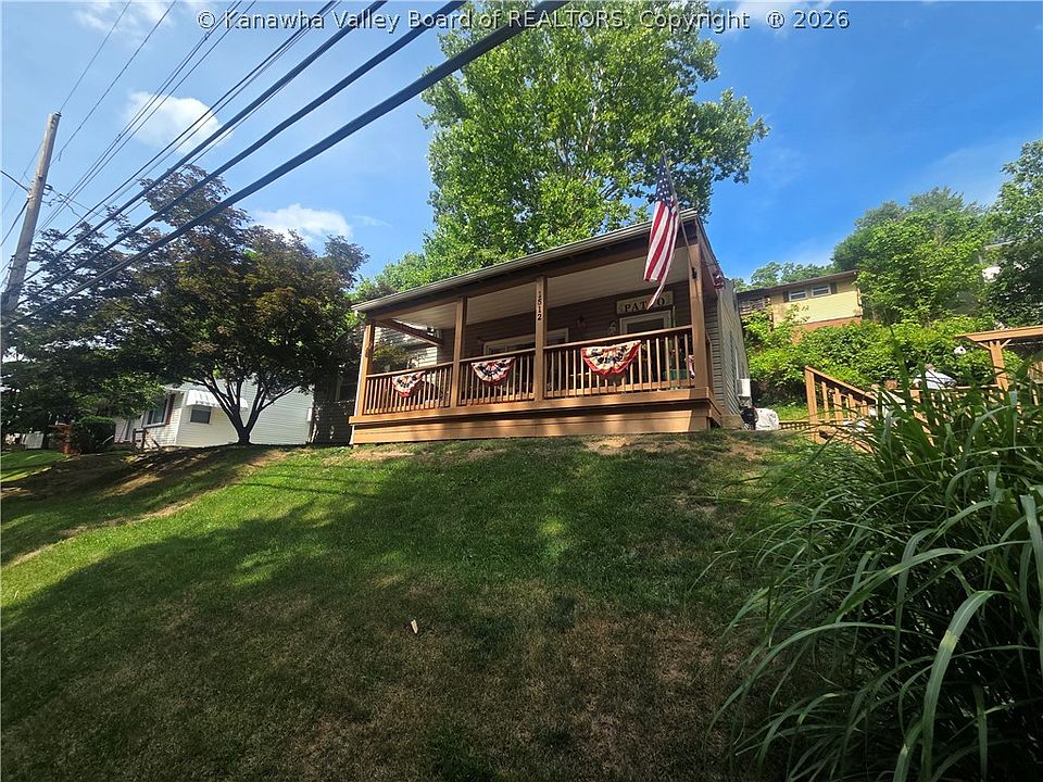 1st image of 1512 Valley Dr