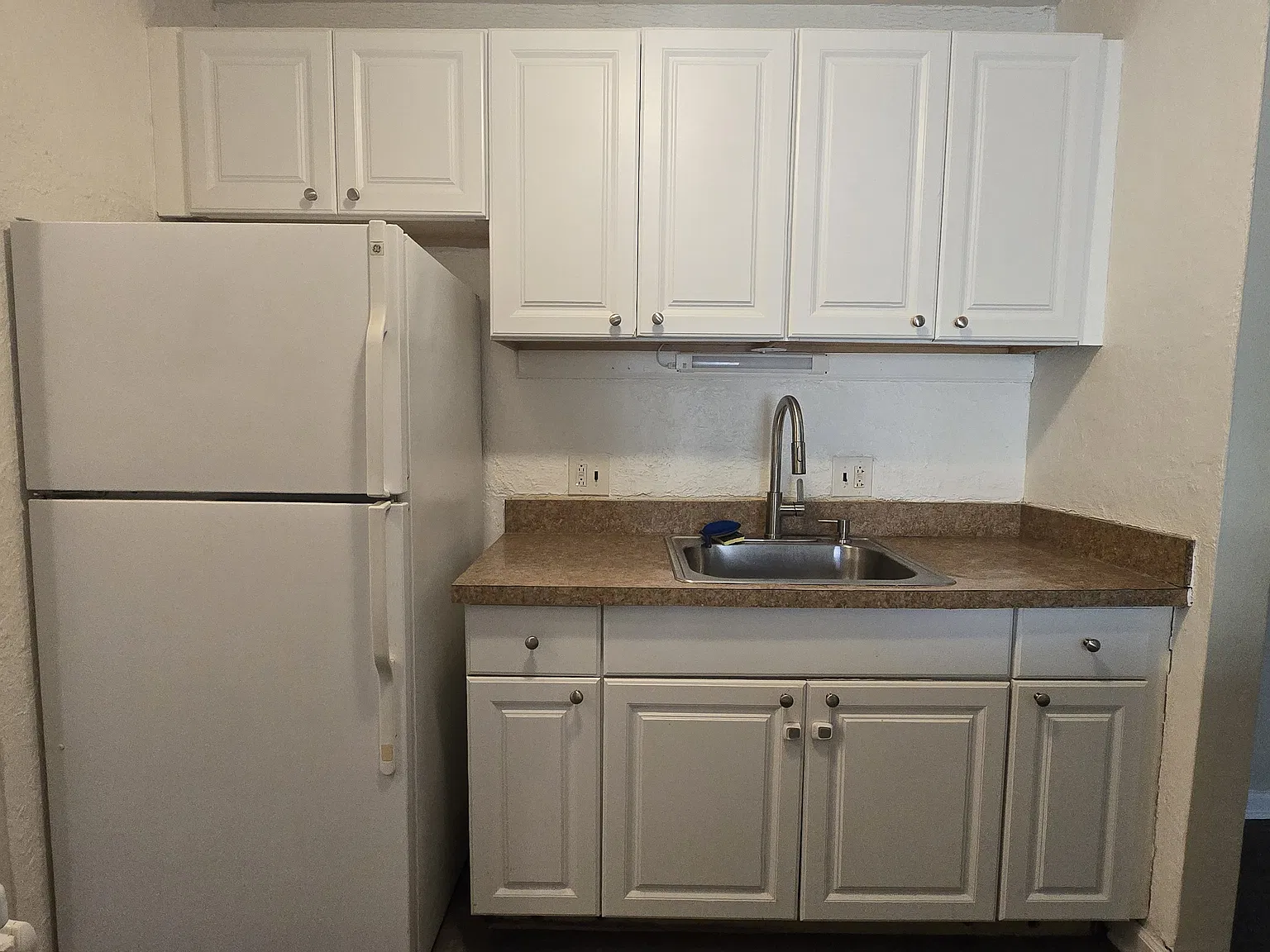 2 bed, 907 sqft, $1,250 — Photo 1