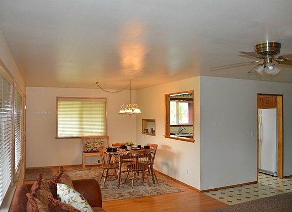 5th image of 8419 320th Pl NE