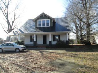 4890 Nc Highway 90 E, Hiddenite, NC 28636