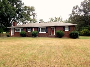 6000 Davis Mill Rd, Greensboro, NC 27406