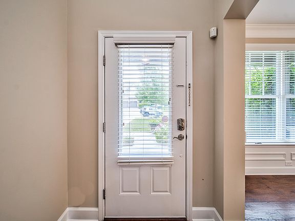 3rd image of 9958 Autry Vue Ln