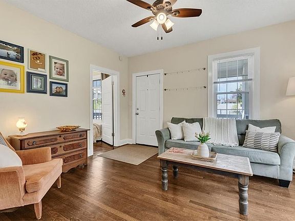 5th image of 3149 W 43rd Ave