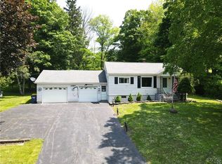 8767 Cazenovia Rd, Manlius, NY 13104