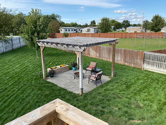 5th image of 2101 Richard Leyden Cir