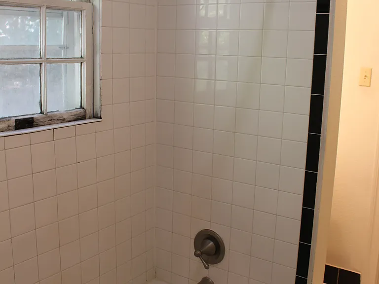 2309 Shoal Creek Blvd — Photo 23