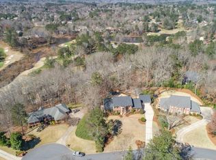 385 Richfield Ct, Roswell, GA 30075