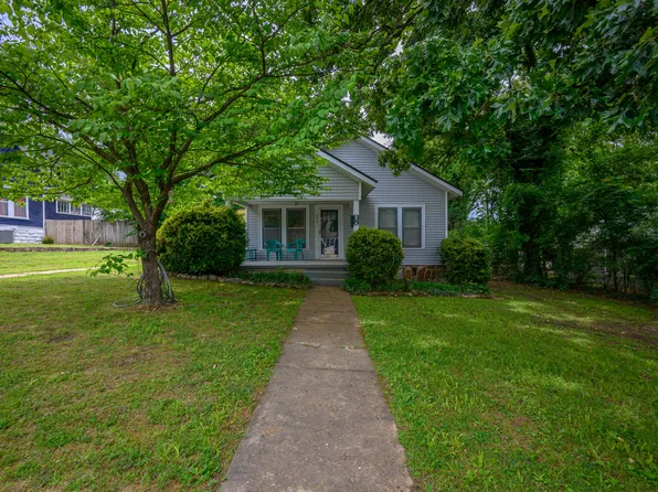 856 S Broad St, Batesville, AR 72501