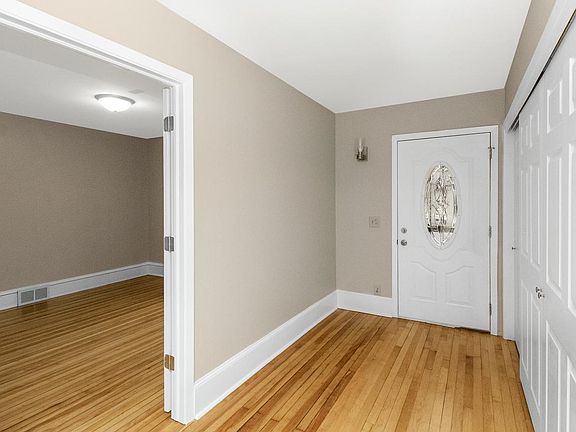 Entry and main level bedroom