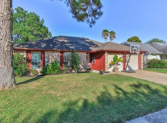 2nd image of 19418 Winding Branch Dr