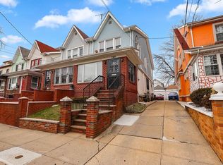 786 E 40th St #1, Brooklyn, NY 11210