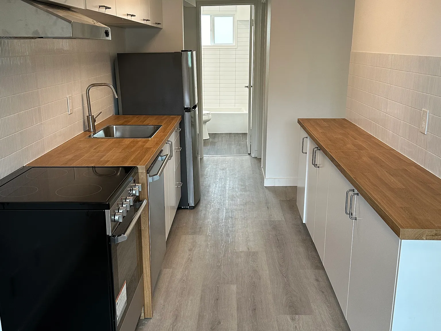 1 bed, 725 sqft, $1,599 — Photo 1