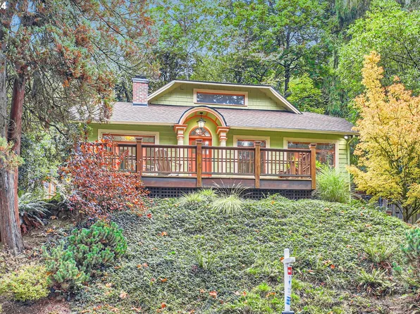 1925 SW Broadway Dr, Portland, OR 97201