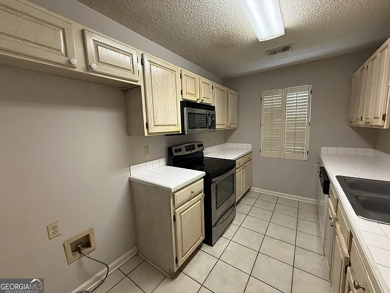 125 Shadow Pond — Photo 14
