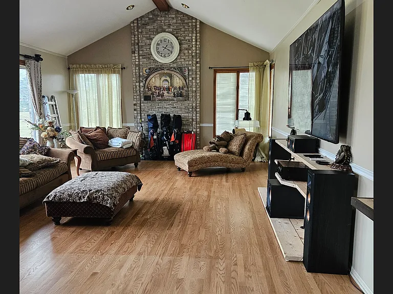 4170 Carbary Ct — Photo 5