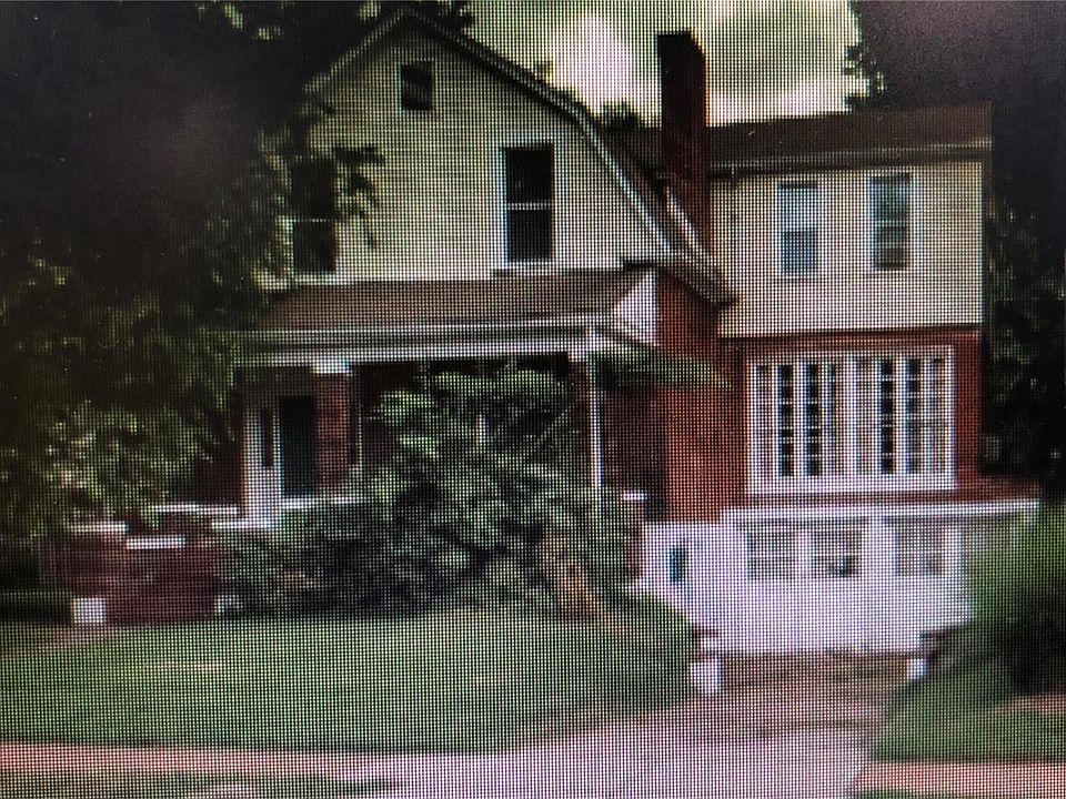 1st image of 7423 Flora Ave