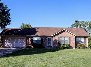 584 Ashley Ct, Berea, KY 40403