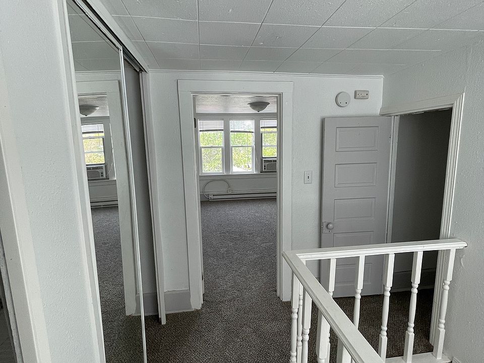 1st image of 2604 Leech Ave