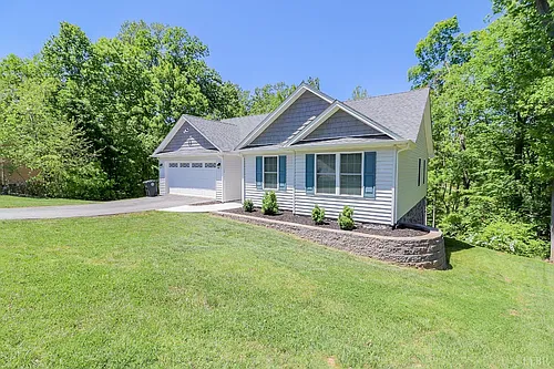 124 Palmer Dr Photo 1