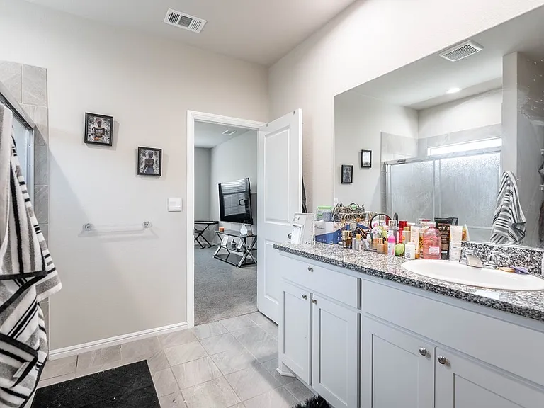 7608 Orange Blossom Rd — Photo 18