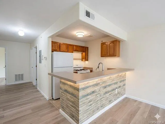 169 Sea Grass Ln #2