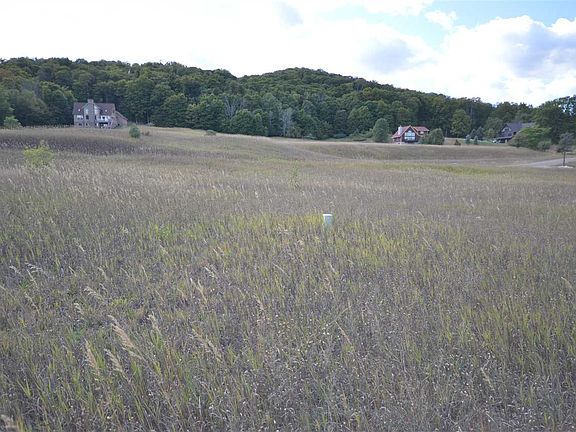 5th image of #15 E Bettman Trail