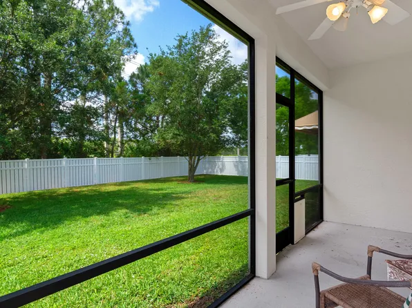 5814 NW Windy Pines Lane, Port St Lucie, FL 34986