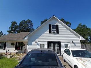 107 Yaupon Ct, Raeford, NC 28376