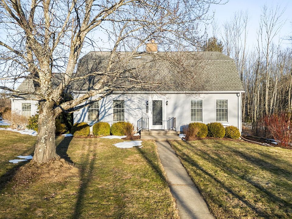 1st image of 1255 Fowler Pl