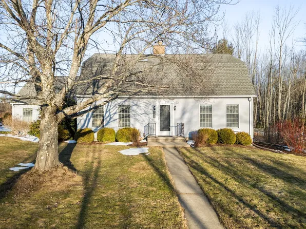 1255 Fowler Pl, Binghamton, NY 13903