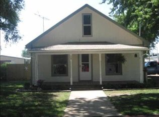 113 E Walnut St, Argonia, KS 67004