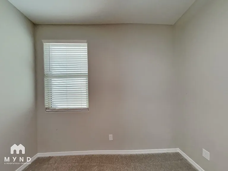 15168 W Sherman St — Photo 15
