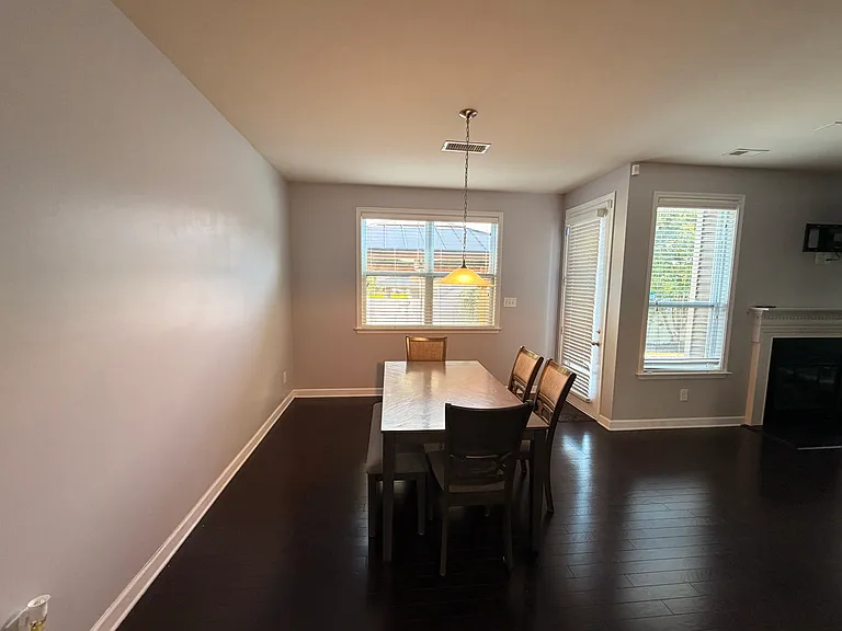103 Farmers Folly Dr — Photo 11