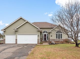 13505 3rd Ave S, Zimmerman, MN 55398