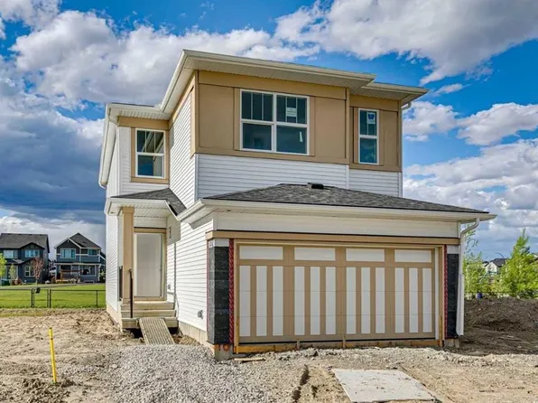98 S Creekstone Pl SW, Calgary, AB T2X 5E1