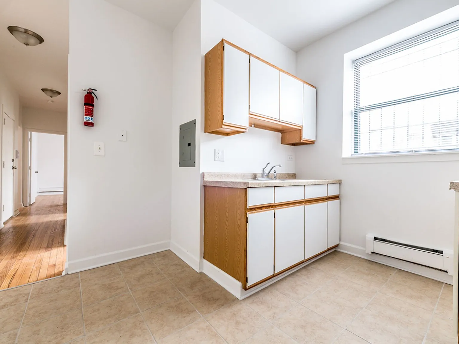 5036 W Quincy St — Photo 4