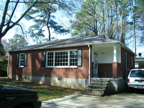 3316 Raymond Dr, Doraville, GA 30340