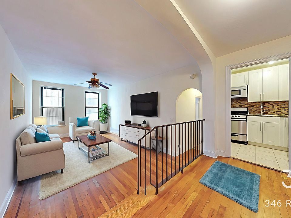 1st image of 971 1st Ave APT 3B