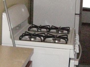 3 New St #2, Shelton, CT 06484