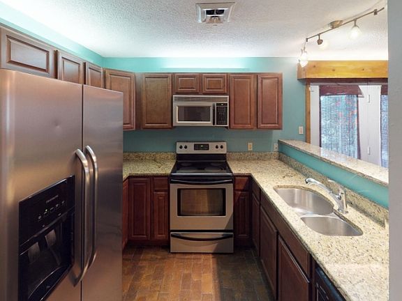 4th image of 101 Willowbrook Dr #0