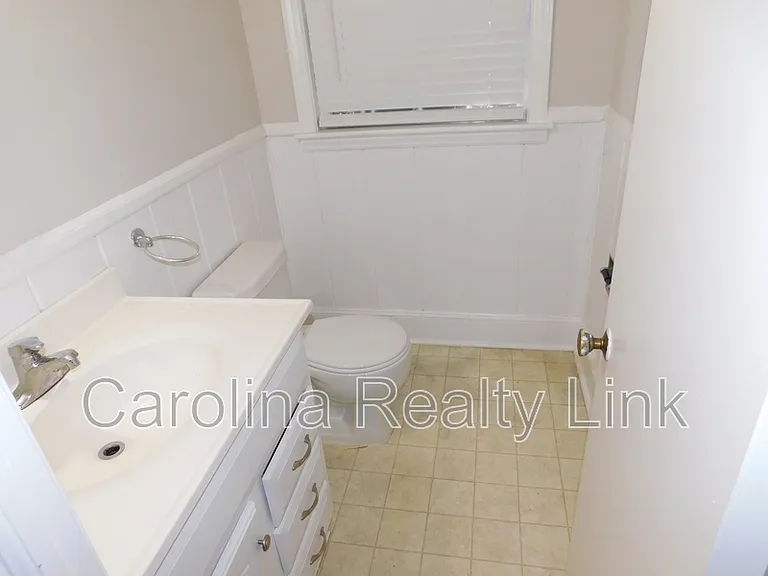6300 Candlewood Dr — Photo 16